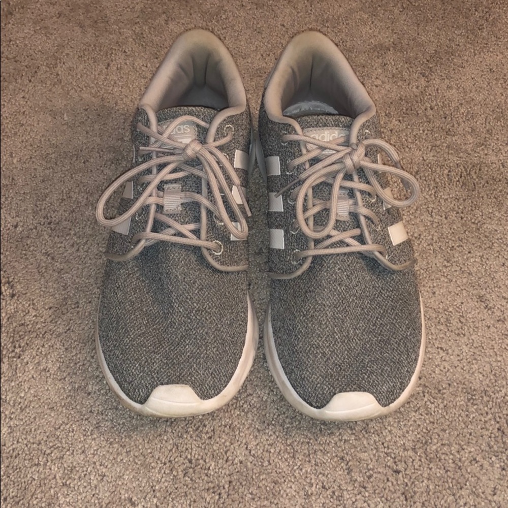 adidas size nine cloud foam tennis shoes